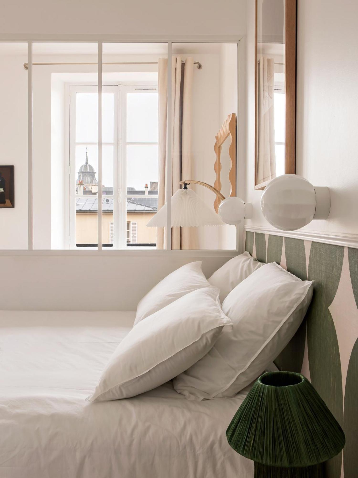 Superbe Appartement Design Au Coeur De Versailles, Tout A Pied Luaran gambar